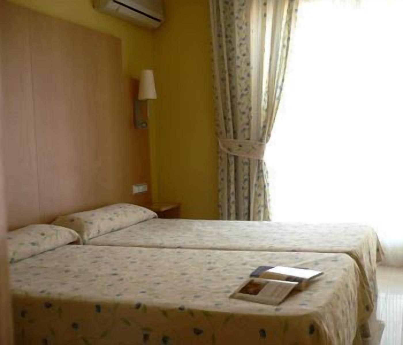 Hotel La Cala Finestrat Cala de Finestrat Room photo