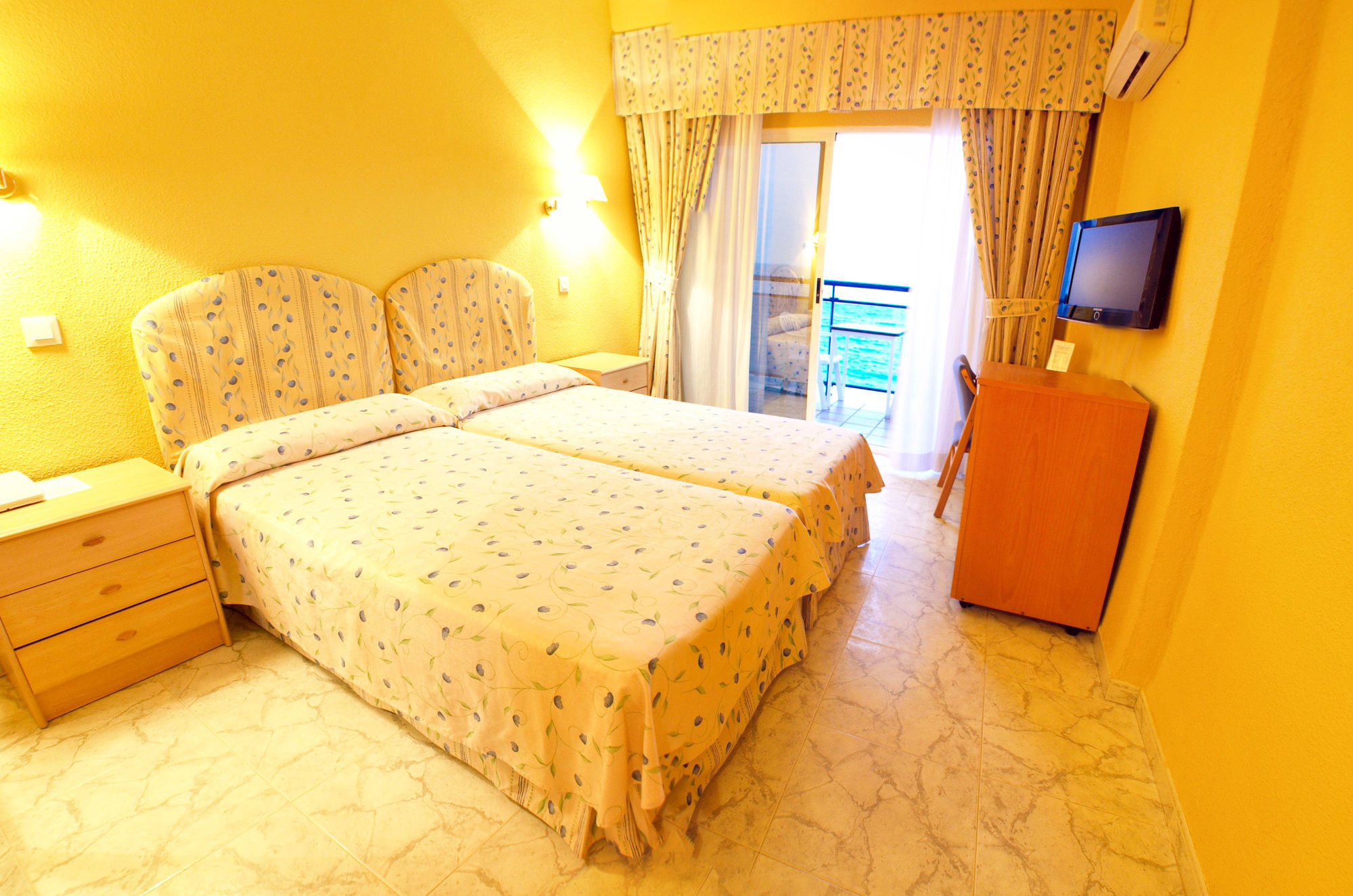 Hotel La Cala Finestrat Cala de Finestrat Room photo